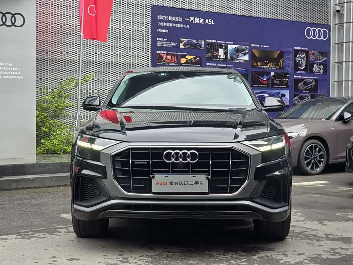 Audi Q8 2019 55 TFSI — фото 2