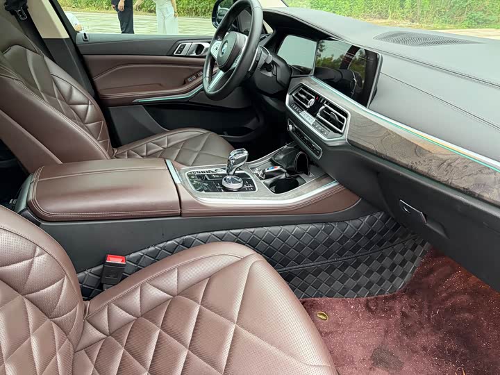 BMW X5 2022 x Drive 30 Li M — фото 12