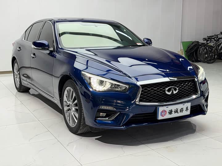 Infiniti Q50L 2019 2.0 T 30 — фото 3