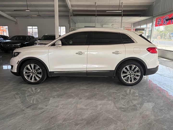 Lincoln MKX 2015 2.7 T 4 WD — фото 3