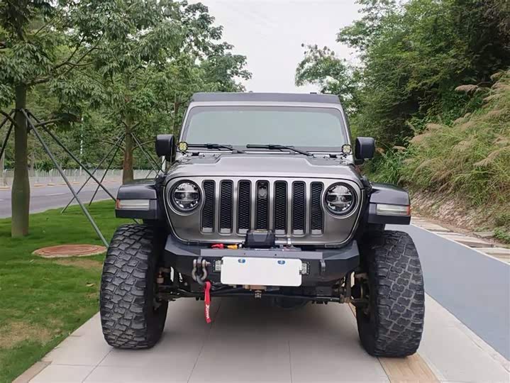 Jeep Wrangler — фото 2