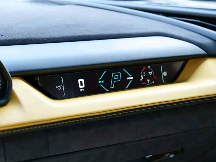 Lamborghini Revuelto 2023 6.5 L PHEV — фото 7