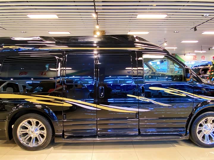 GMC SAVANA 2016 5.3 L G 550 S 4 WD — фото 5