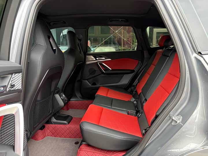 BMW X1 M35 Li 2024 M 35 Li — фото 13