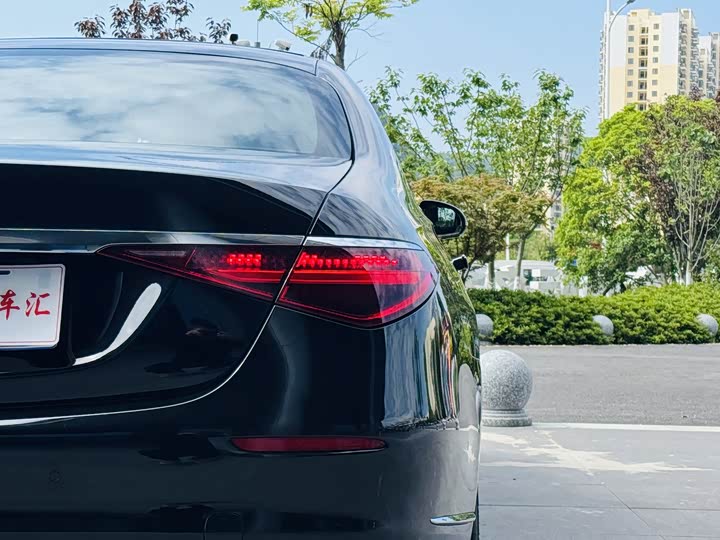 Mercedes-Benz S-Class 2024 S 400 L — фото 8