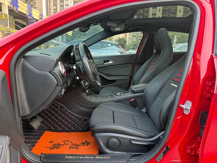 Mercedes-Benz A-Class 2016 A 200 — фото 7