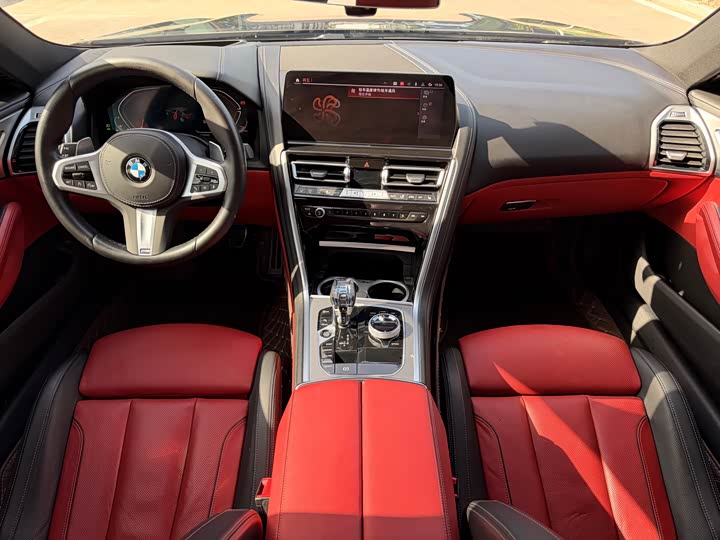 BMW 8-Series 2022 840i M — фото 18