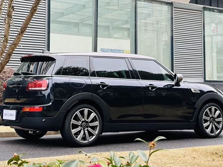 MINI Clubman — фото 8