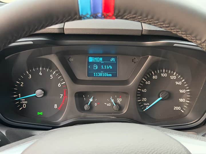 Ford Tourneo — фото 14