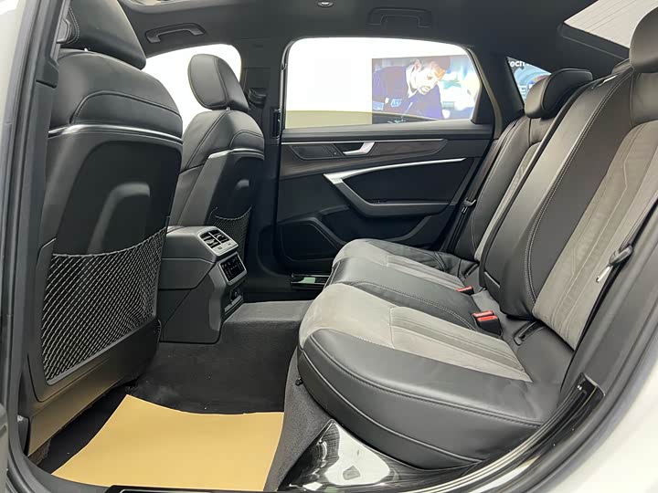 Audi A6L 2019 45 TFSI — фото 22