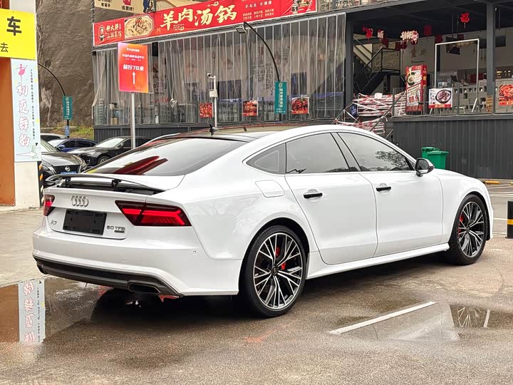 Audi A7 2018 50 TFSI quattro Comfort — фото 14