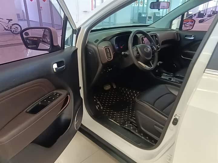 Trumpchi GS3 2017 200 T AT — фото 16