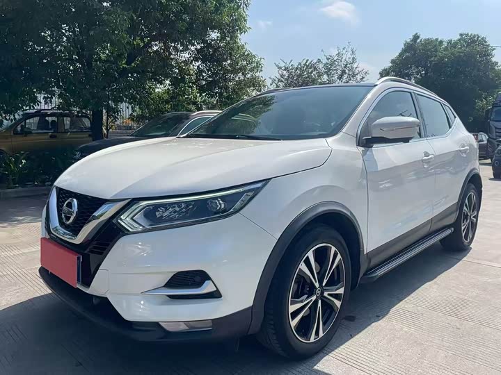 Nissan Qashqai — фото 3
