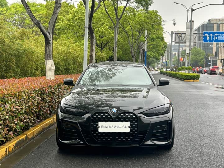 BMW 4-Series 2022 425i Gran Coupe M — фото 2