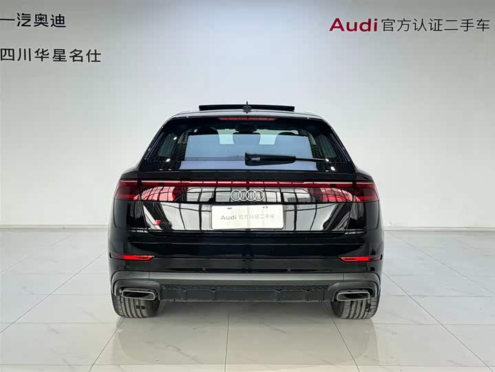 Audi Q8 2024 55 TFSI — фото 5