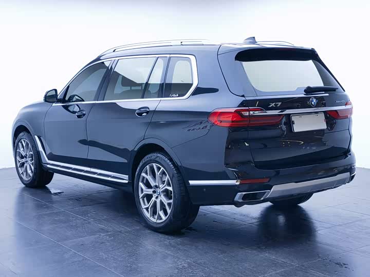BMW X7 2022 x Drive 40i — фото 4