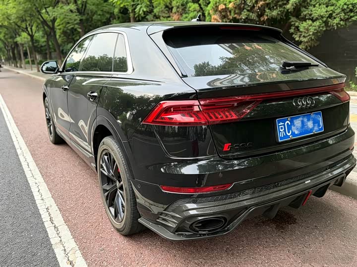 Audi SQ8 2026 4.0 TFSI — фото 2