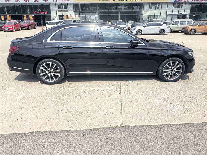 Mercedes-Benz E-Class рестайлинг E 200 L — фото 11
