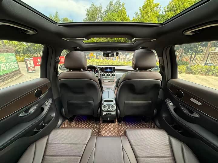 Mercedes-Benz GLC 2020 GLC 300 L 4 MATIC Luxury — фото 24