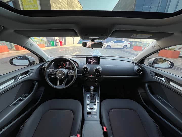 Audi A3 2020 Limousine 35 TFSI VI — фото 9