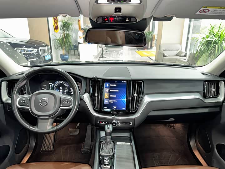 Volvo XC60 2020 T 5 4 WD — фото 21