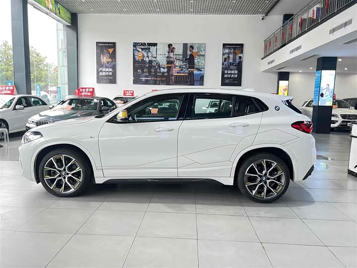 BMW X2 2023 x Drive 25i — фото 8