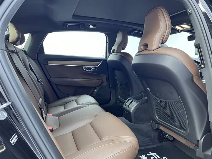 Volvo S90 2025 B 5 — фото 22