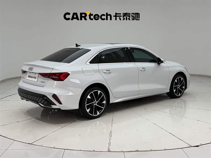 Audi A3 2026 A 3 L Limousine 35 TFSI — фото 11