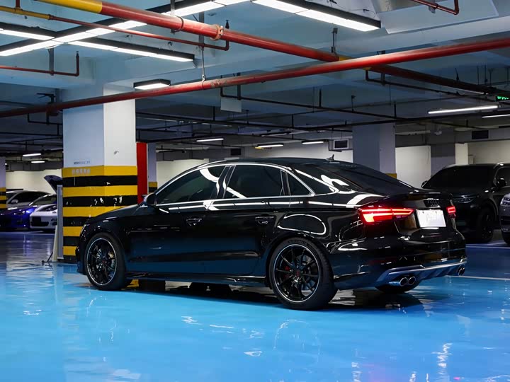 Audi S3 2019 S 3 2.0 T Limousine — фото 3