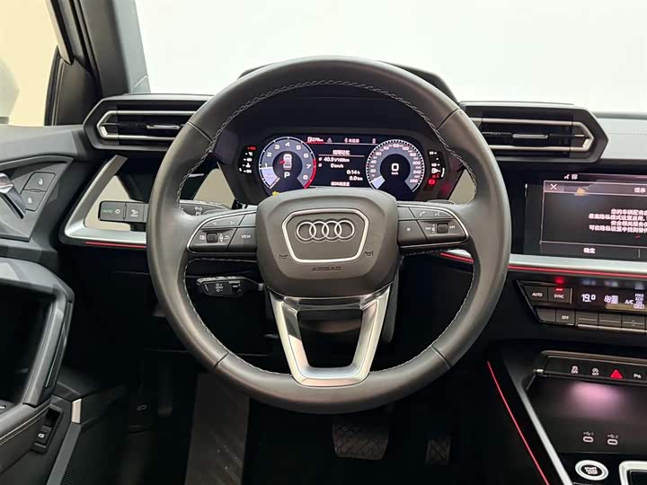 Audi A3 2026 A 3 L Limousine 35 TFSI — фото 26