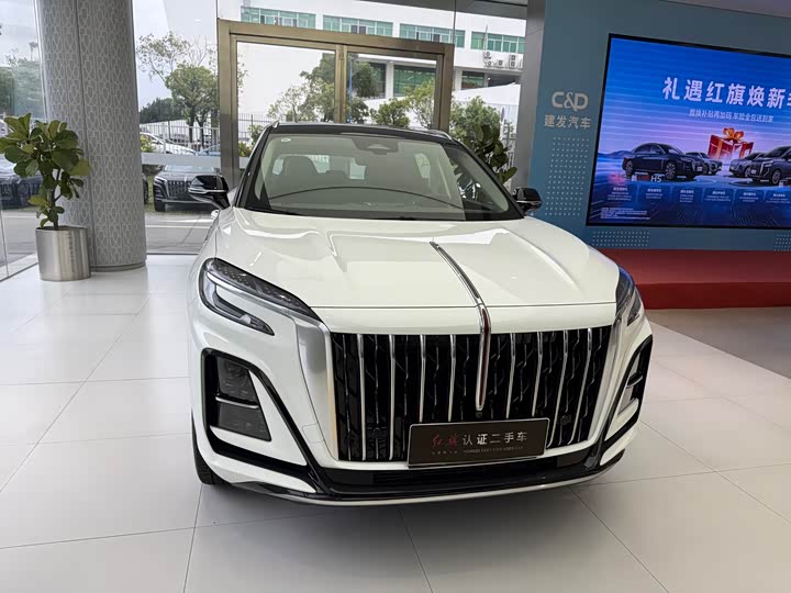 Hongqi HS3 PHEV 2024 115km — фото 2