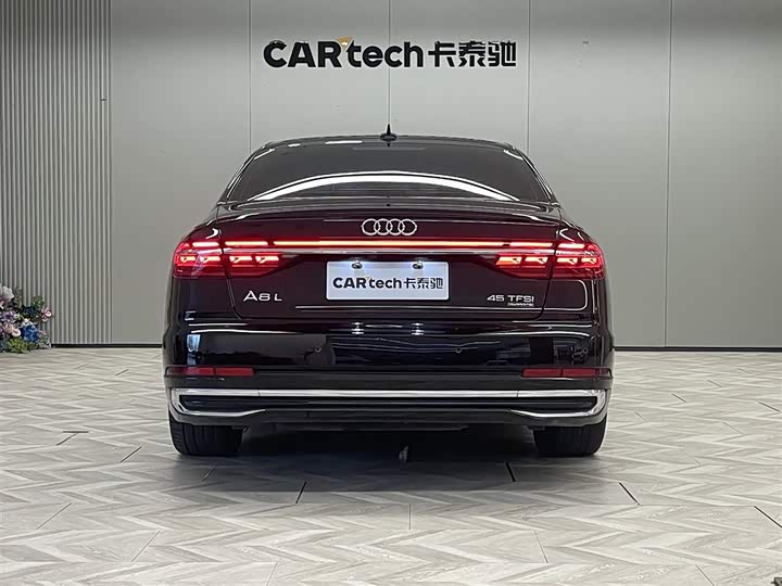 Audi A8 2023 A 8 L 45 TFSI quattro Luxury — фото 6