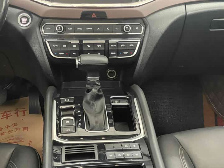 Trumpchi GS8 2017 320 T 2 WD （ ） — фото 8