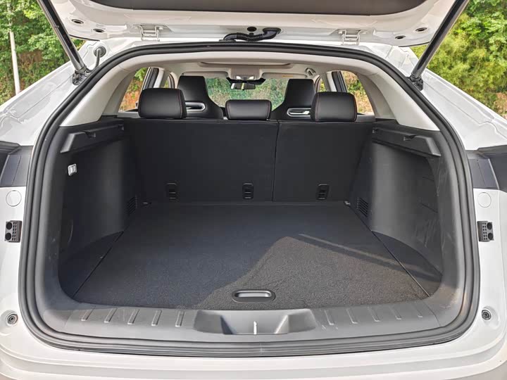 Changan UNI-K 2021 2.0 T Premium — фото 13