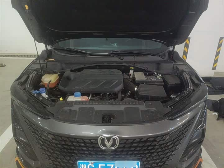 Changan UNI-T 2022 1.5 T Premium — фото 20