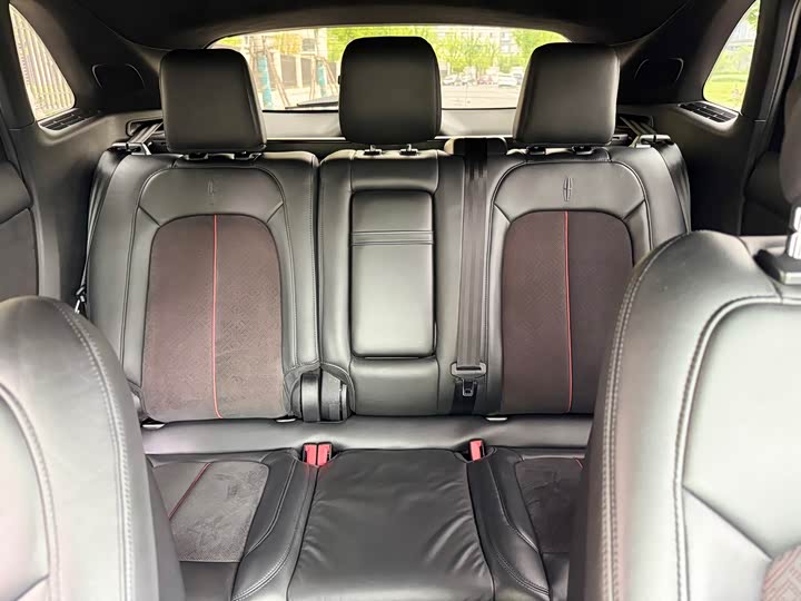 Lincoln MKC 2015 2.0 T 4 WD — фото 13