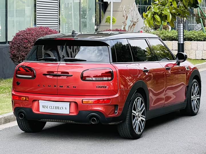 MINI Clubman — фото 6