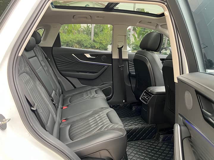 Hongqi HS5 2023 2.0 T Pro — фото 14