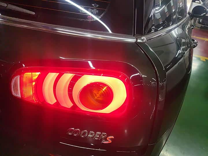 MINI Clubman — фото 8