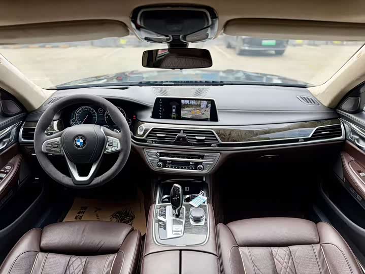 BMW 7-Series 2016 740 Li Leading — фото 4