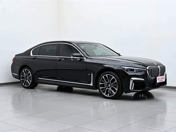 BMW 7-Series 2019 740 Li x Drive M — фото 4