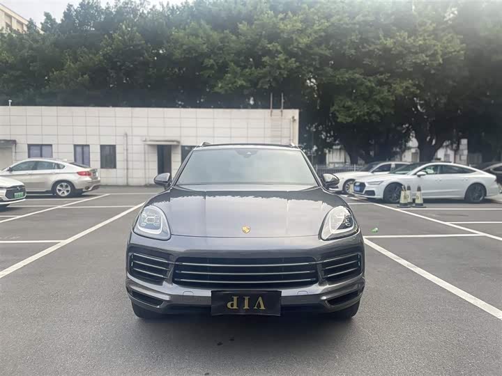 Porsche Cayenne 2019 Cayenne 3.0 T — фото 2