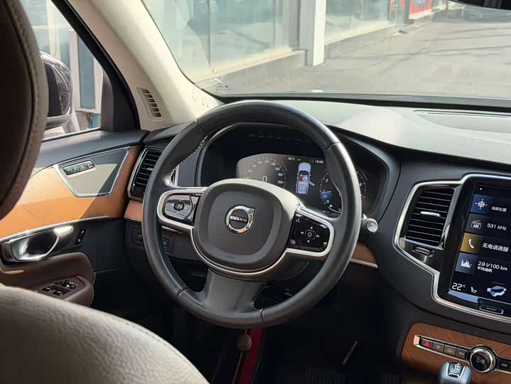 Volvo XC90 2020 T 6 7 — фото 8