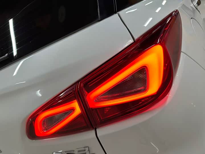 Trumpchi GS3 2019 235 T AT — фото 15