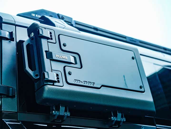 Land Rover Defender — фото 11