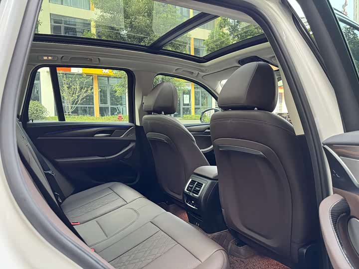 BMW X3 2022 x Drive 30i Leading M — фото 10