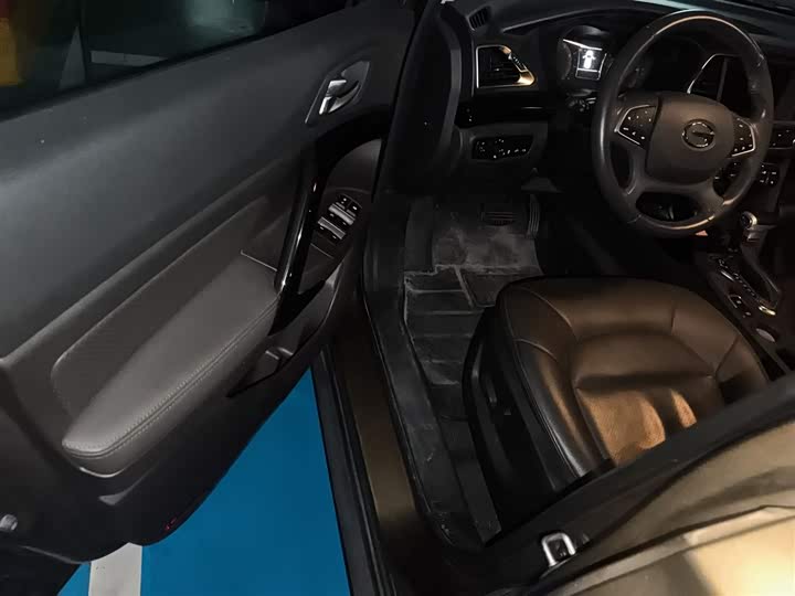 Trumpchi GS4 2017 235 T AT 2 WD — фото 14
