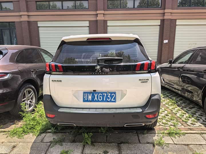 Peugeot 5008 2021 400 THP 7 — фото 11