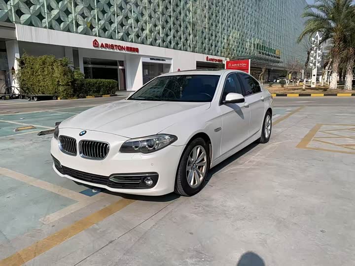 BMW 5-Series 2014 520 Li