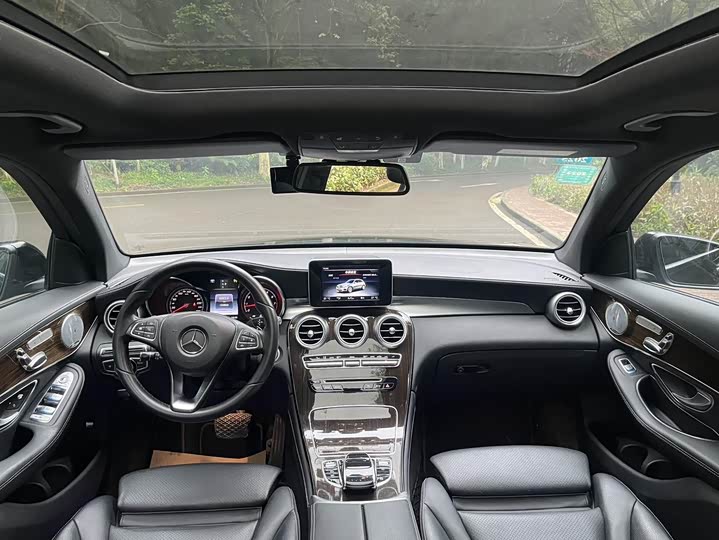 Mercedes-Benz GLC 260 4MATIC динамик — фото 4